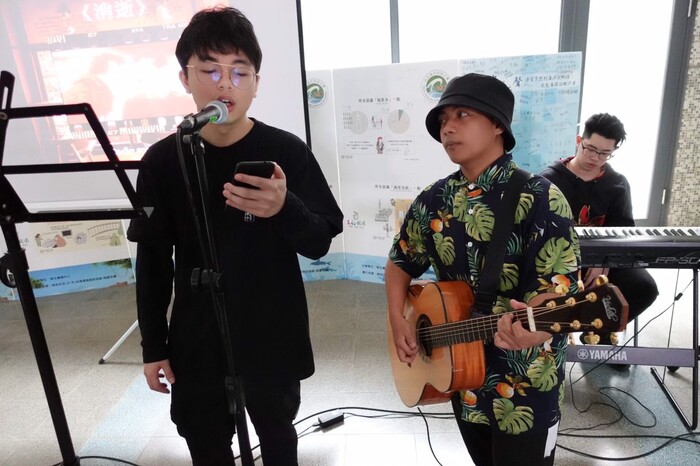 現場還有演唱。圖片